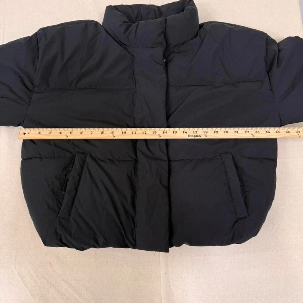 Amazon Essentials puffer jacket - Picture 4 of 5